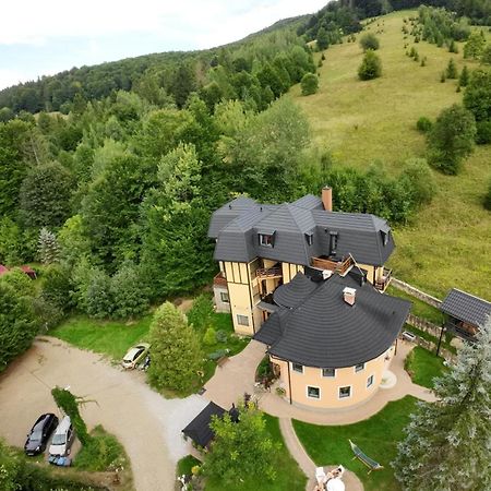 Hotel Montana Sucevita Esterno foto