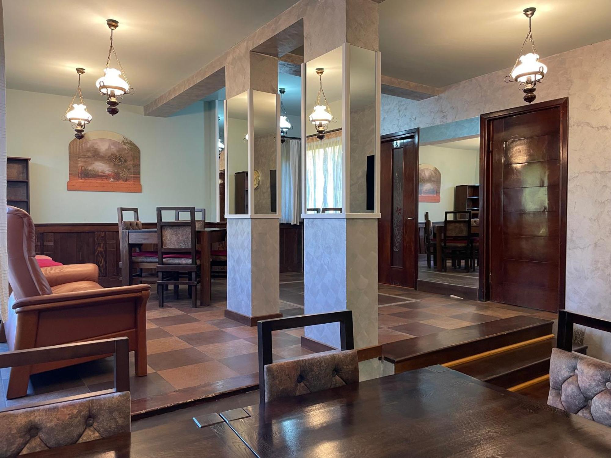 Hotel Montana Sucevita Esterno foto